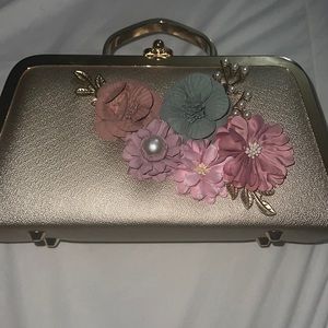 Gold purse